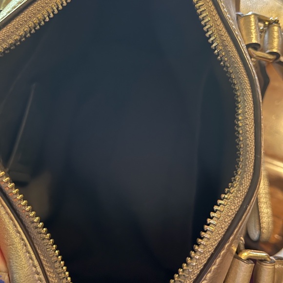 🛑🛑🛑🛑🛑sold🛑🛑🛑🛑🛑🛑🛑Set Coach tan and gold mini crossbodyDO NOTBUY!! SOLD!! - Picture 9 of 16